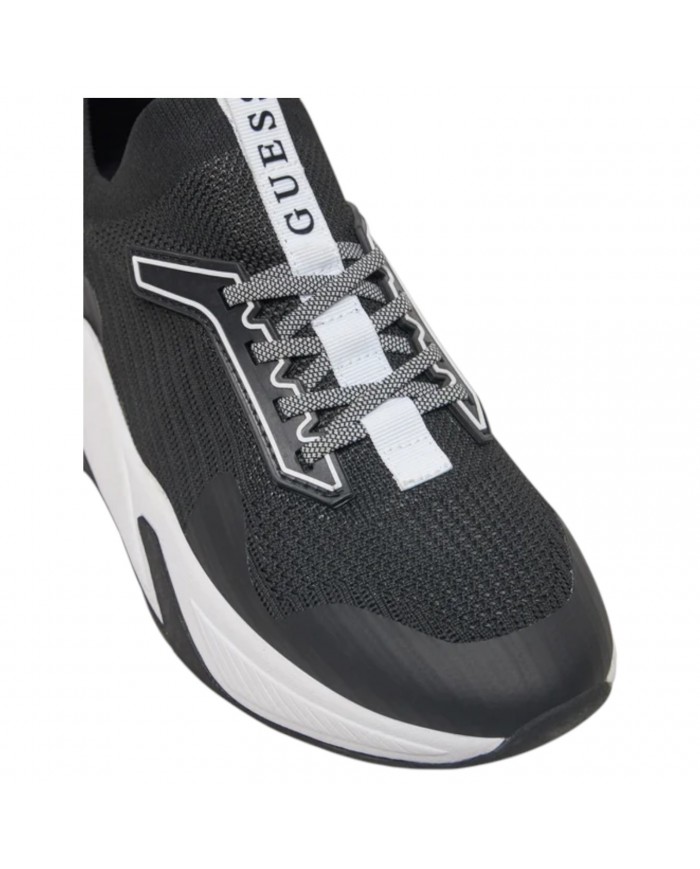 Sneaker Donna Guess Gaxtin Runner Trafori Black