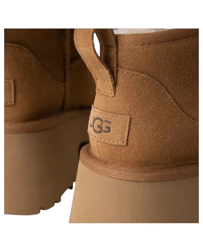 Stivale Donna UGG Classic Ultra Mini New Heights Platform Montone Chestnut