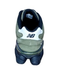 Sneakers New Balance Uomo 9060 Suede Mesh Wakame Angora Green